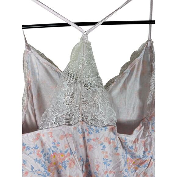Victoria’s Secret Heavenly Pink Floral Lace Slip Nightgown Women’s Size Small - Picture 6 of 7